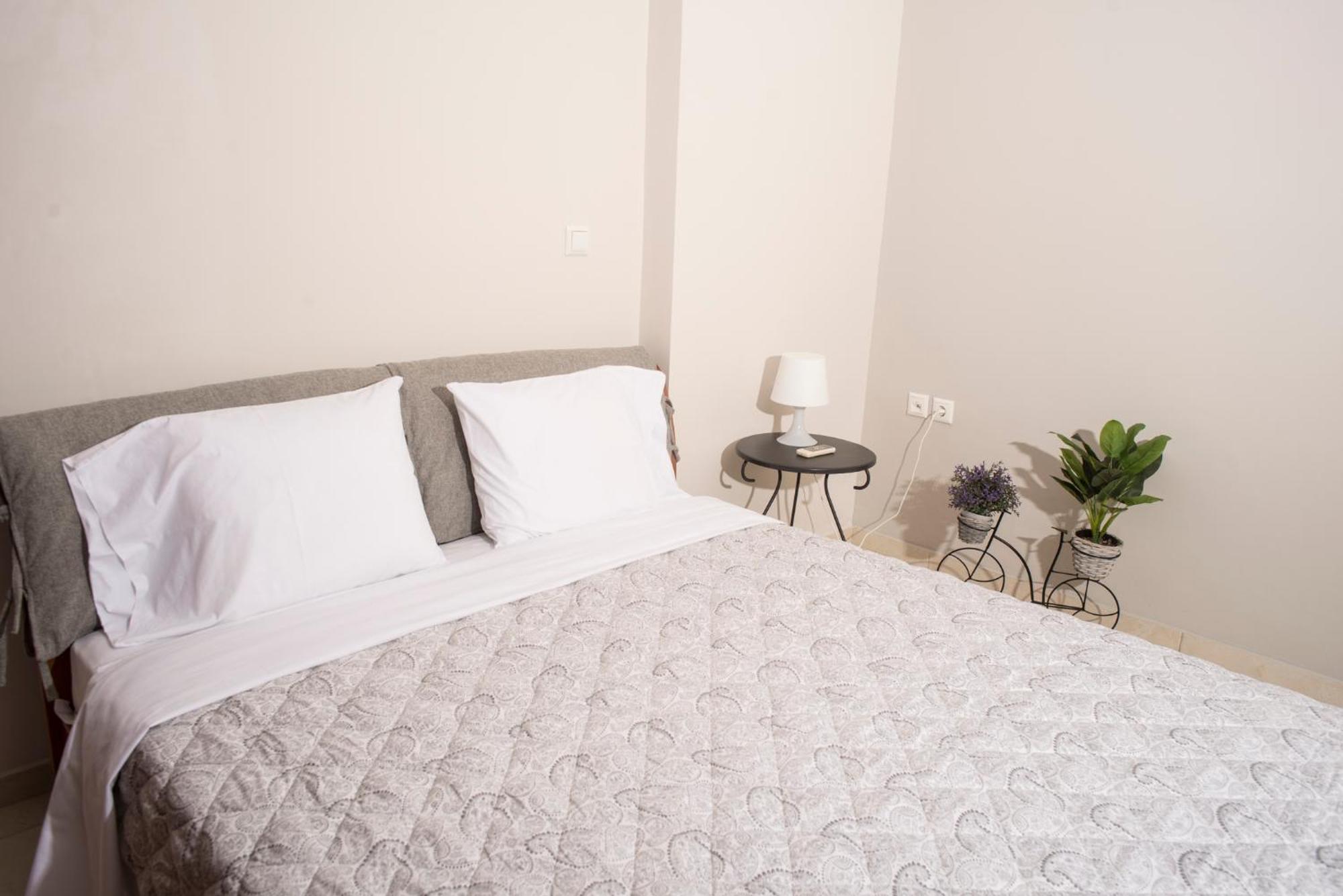 Apartment Historical Center Small Diamond Kalamata